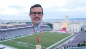 Manuel León será el cartelista de la Velá de Santa Ana 2025 out-0-784